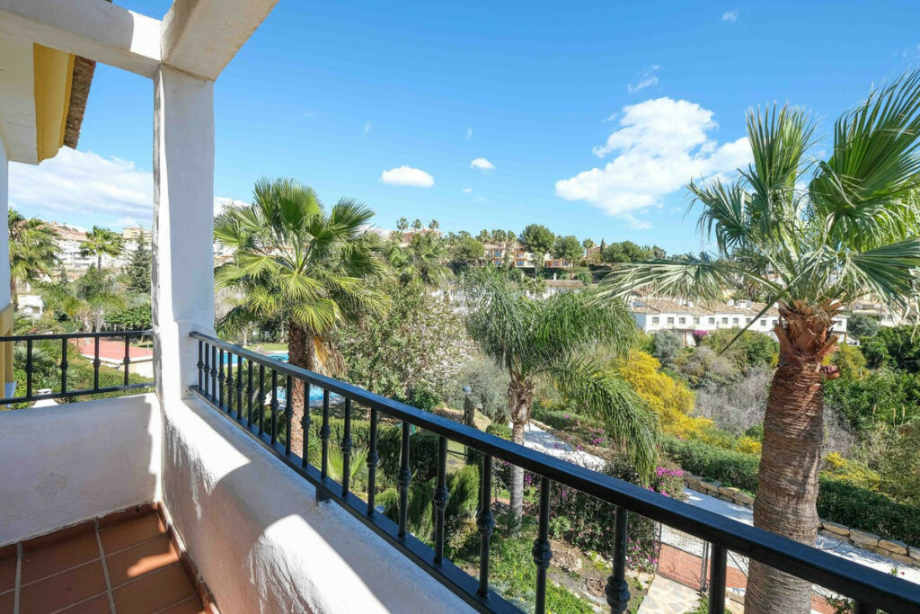 Semi-Detached House Riviera del Sol Málaga - image 6
