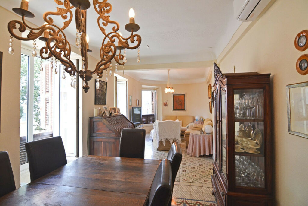 Middle Floor Apartment Málaga Centro Málaga - image 6