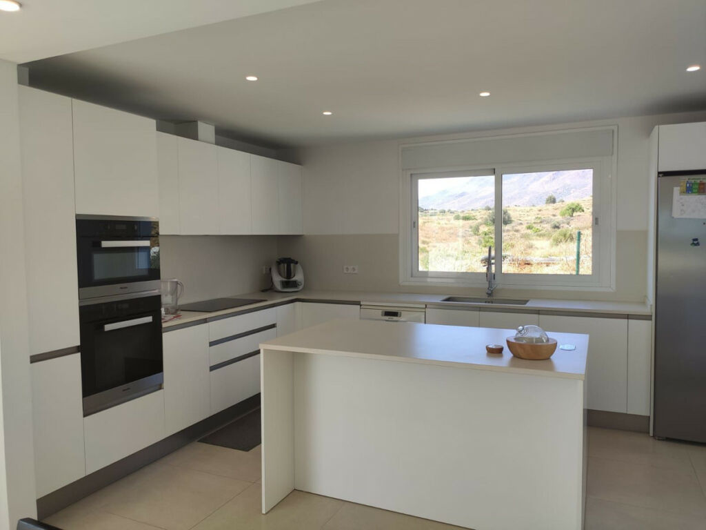 Detached Villa Estepona Málaga - image 51