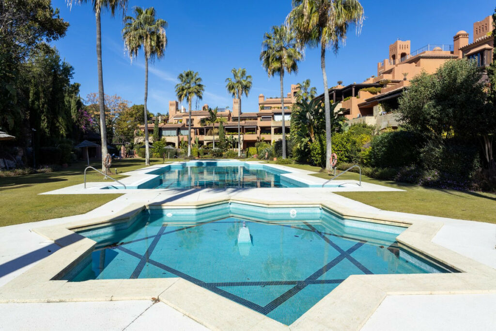 Penthouse Guadalmina Baja Málaga - image 60