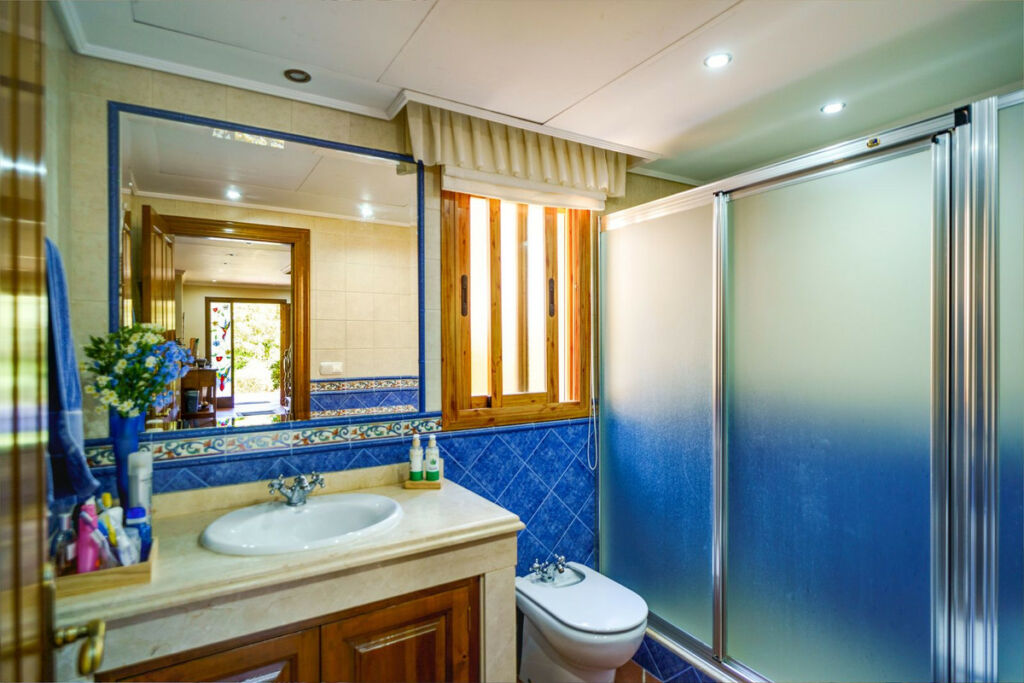 Detached Villa Benahavís Málaga - image 62