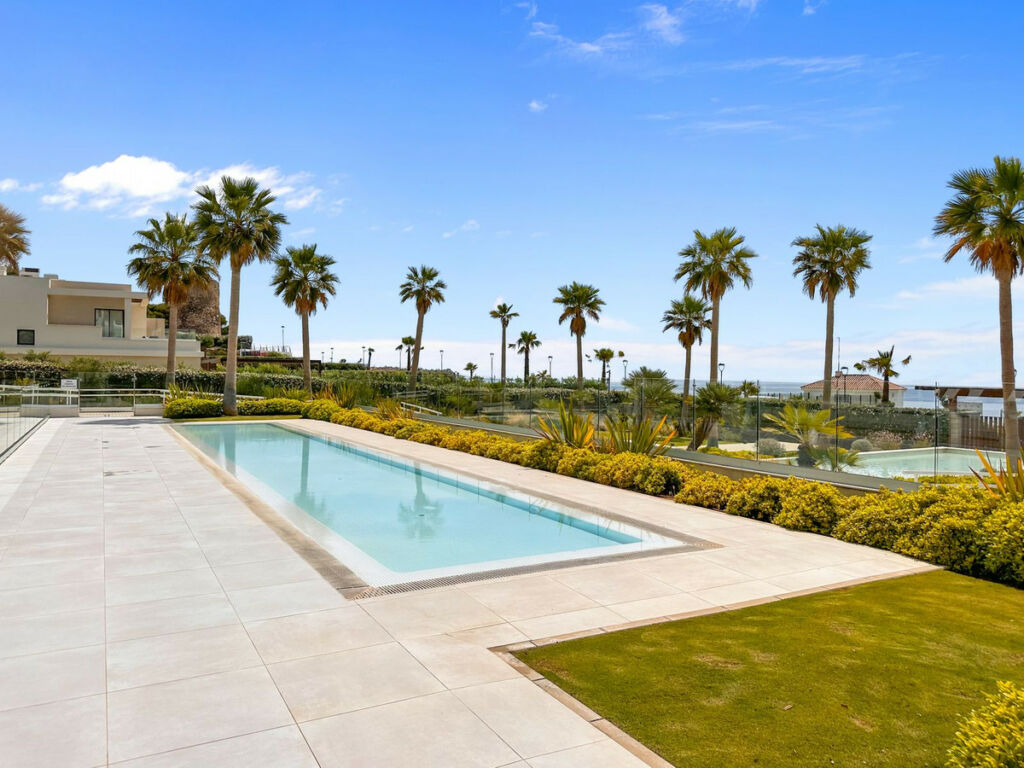 Detached Villa New Golden Mile Málaga - image 65