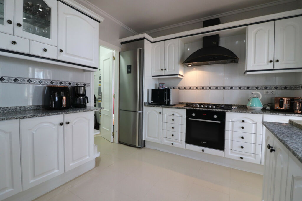 Detached Villa Algorfa Alicante - image 10
