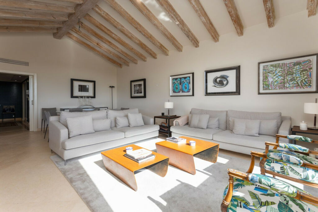Penthouse Guadalmina Baja Málaga - image 7