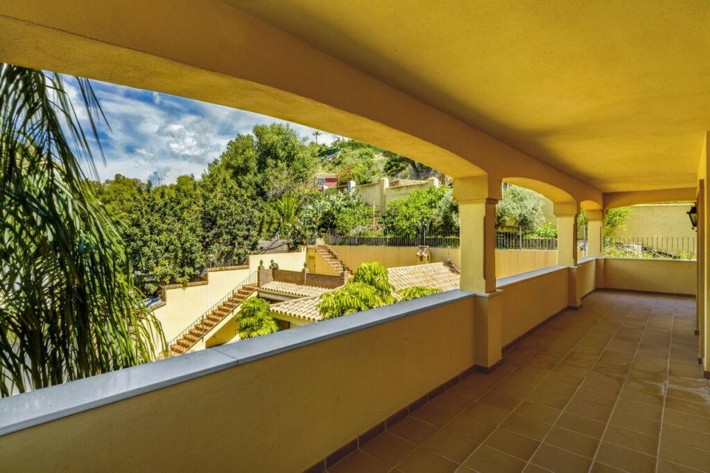 Detached Villa Benahavís Málaga - image 71