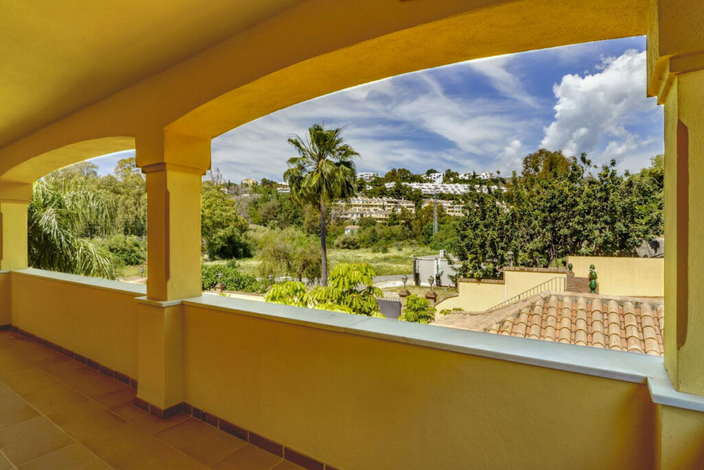 Detached Villa Benahavís Málaga - image 73