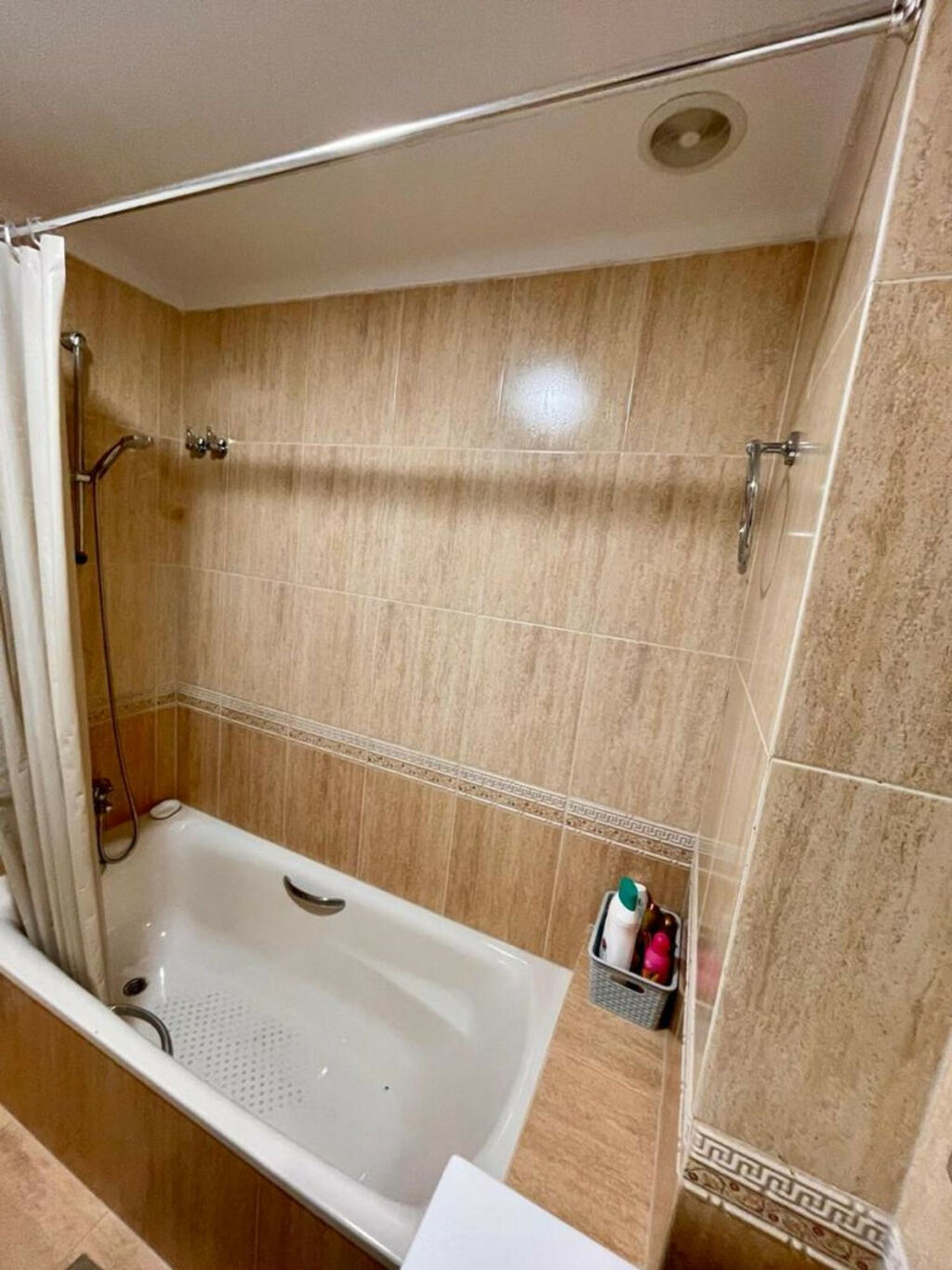 Middle Floor Apartment Fuengirola Málaga - image 8