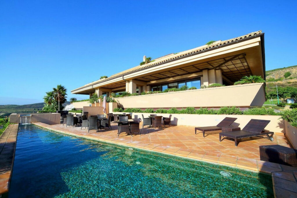 Duplex Estepona Málaga - image 8