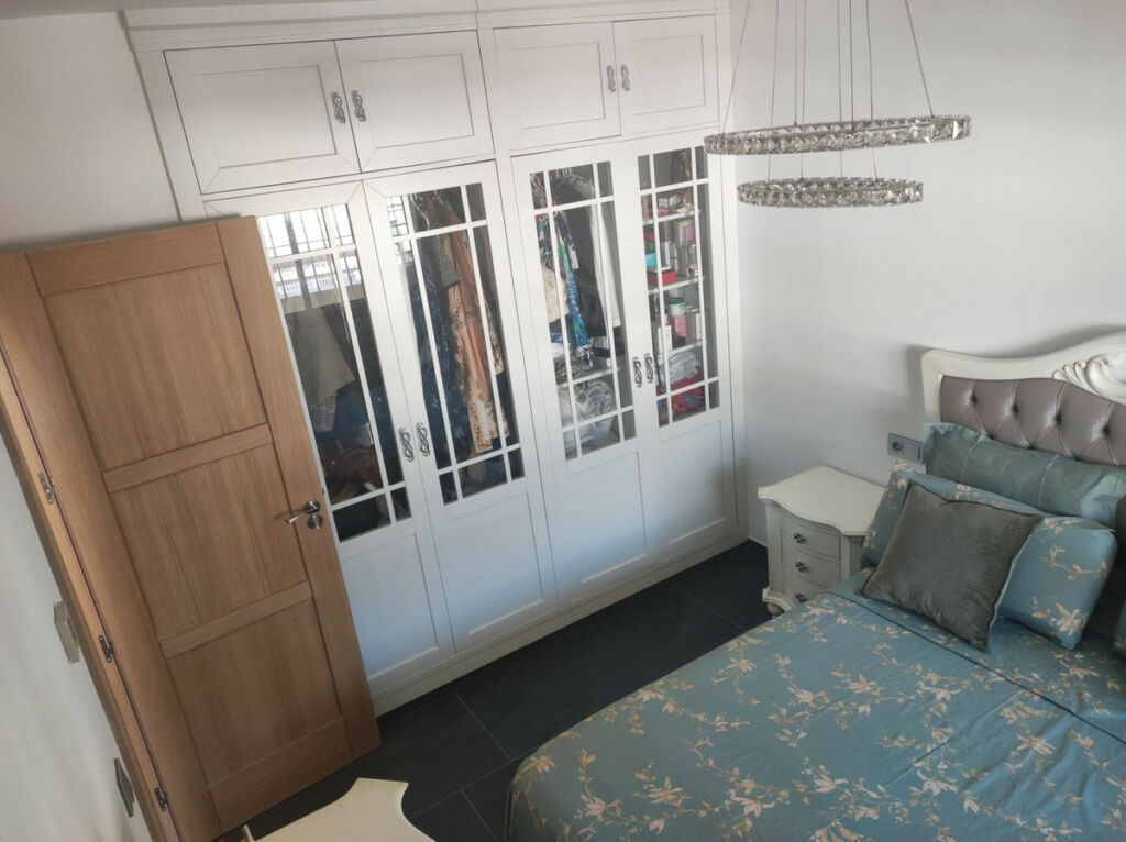 Middle Floor Apartment Fuengirola Málaga - image 9