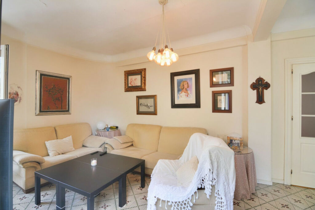 Middle Floor Apartment Málaga Centro Málaga - image 8