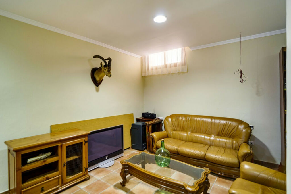 Detached Villa Benahavís Málaga - image 81