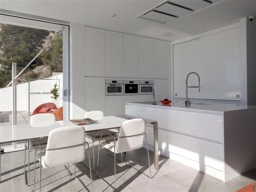 Detached Villa Calpe Alicante - image 9