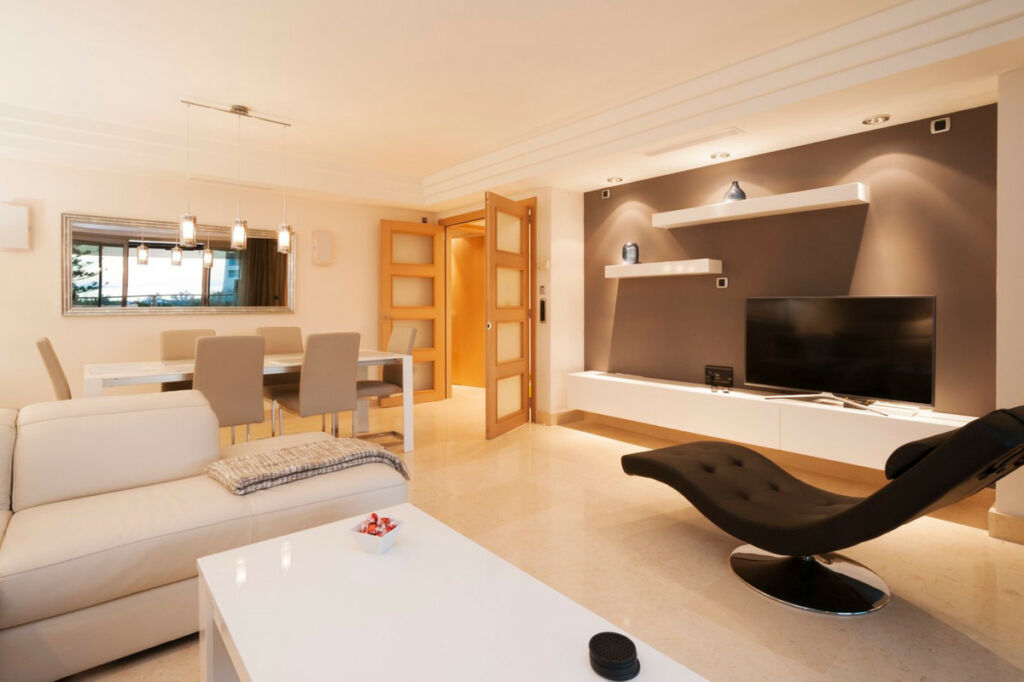 Middle Floor Apartment Marbella Málaga - image 9