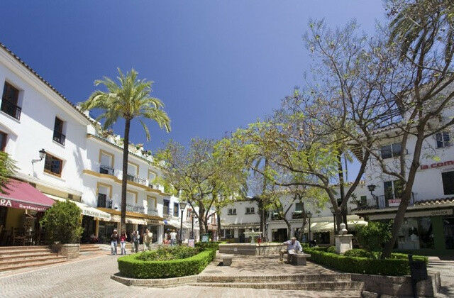 Townhouse Marbella Málaga - image 3