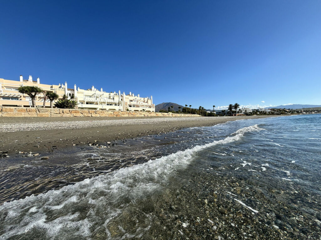 Penthouse Duplex Estepona Málaga - image 2