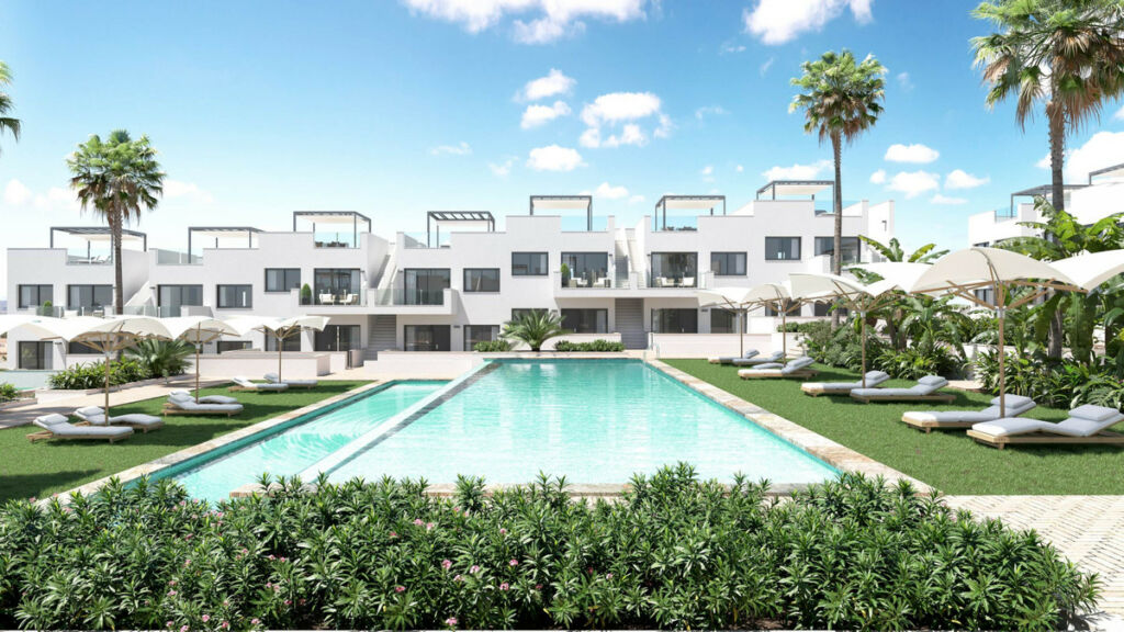 Ground Floor Apartment Torrevieja Alicante - image 2