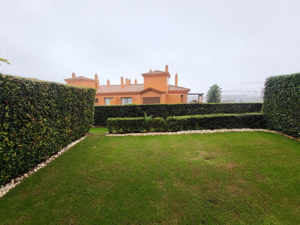 Ground Floor Apartment Atalaya Málaga