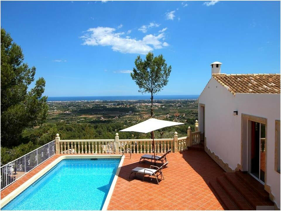 Detached Villa Sella Alicante