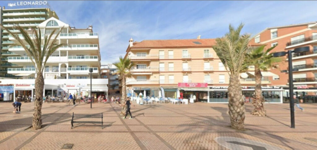 Middle Floor Apartment Fuengirola Málaga