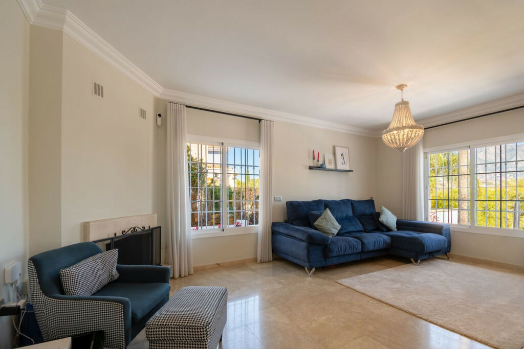 Detached Villa La Cala Hills Málaga - image 10