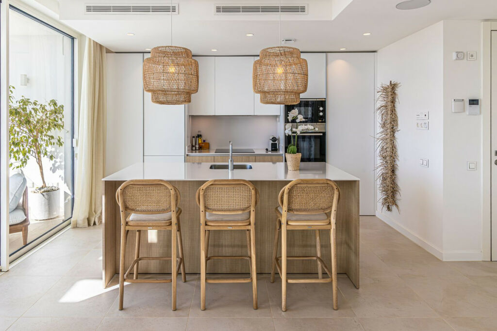 Middle Floor Apartment Ojén Málaga - image 10
