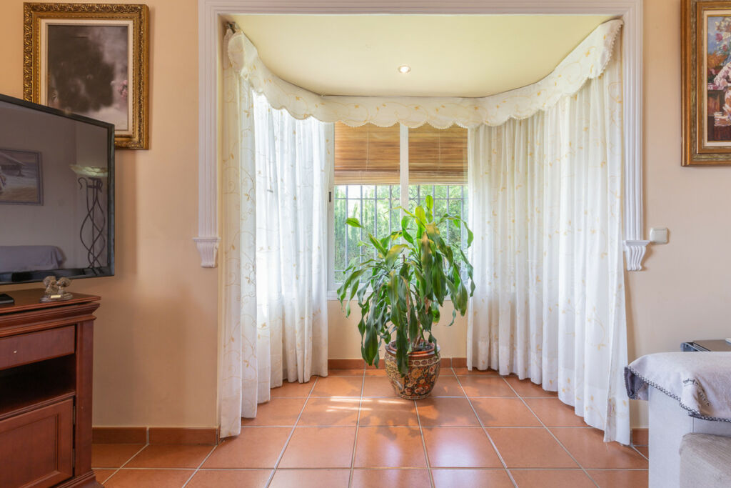 Detached Villa Marbella Málaga - image 10