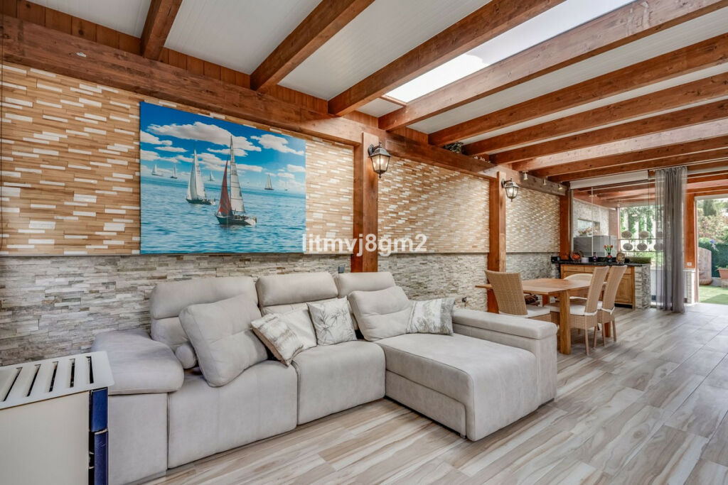 Detached Villa Artola Málaga - image 10