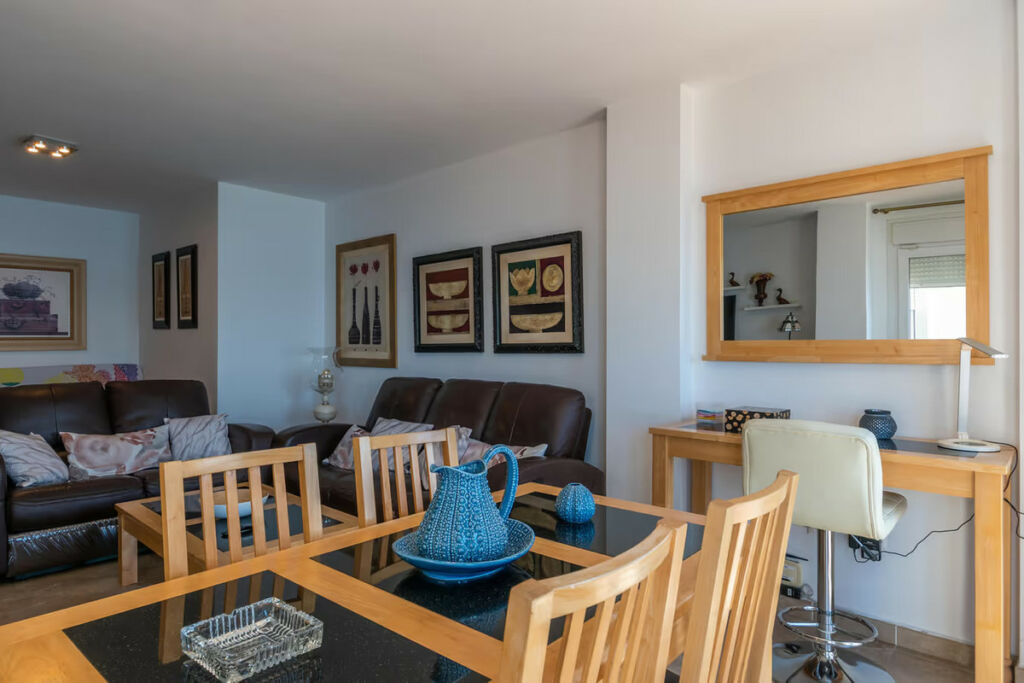 Ground Floor Apartment Carvajal Málaga - image 10