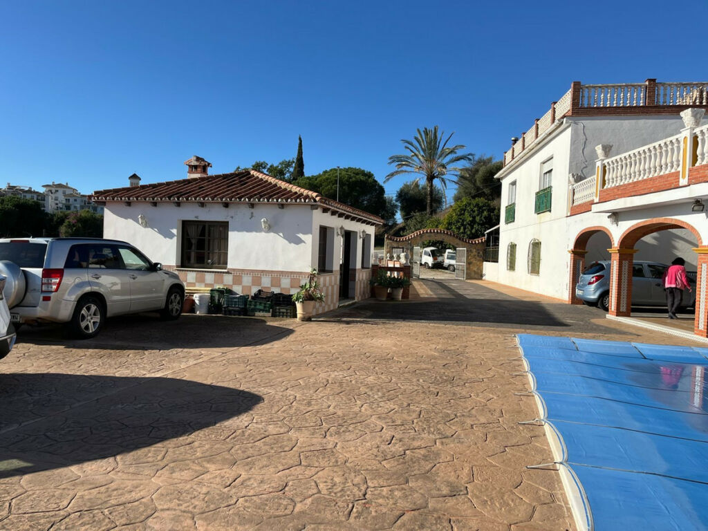 Detached Villa Mijas Málaga - image 10