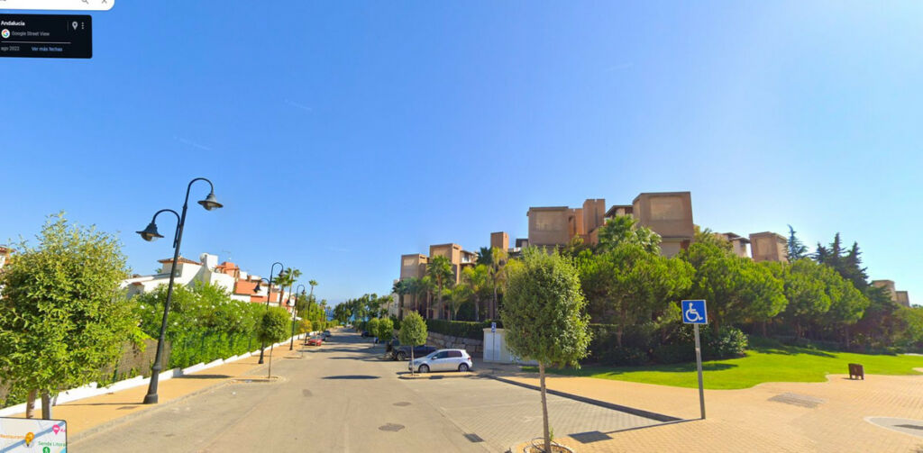 Residential Plot New Golden Mile Málaga - image 11