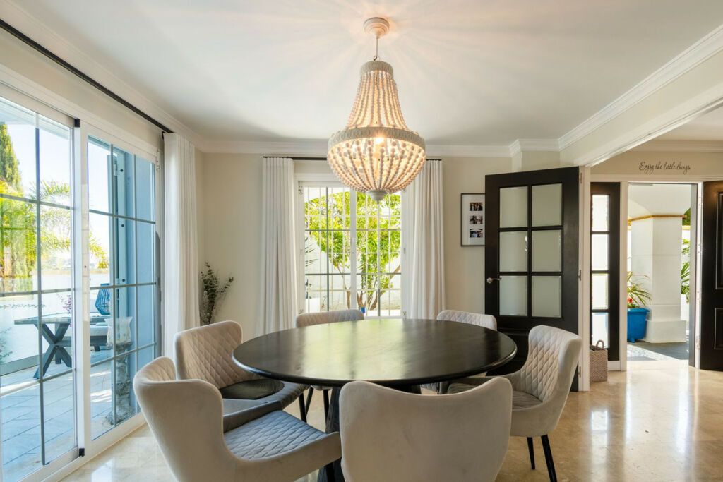 Detached Villa La Cala Hills Málaga - image 13