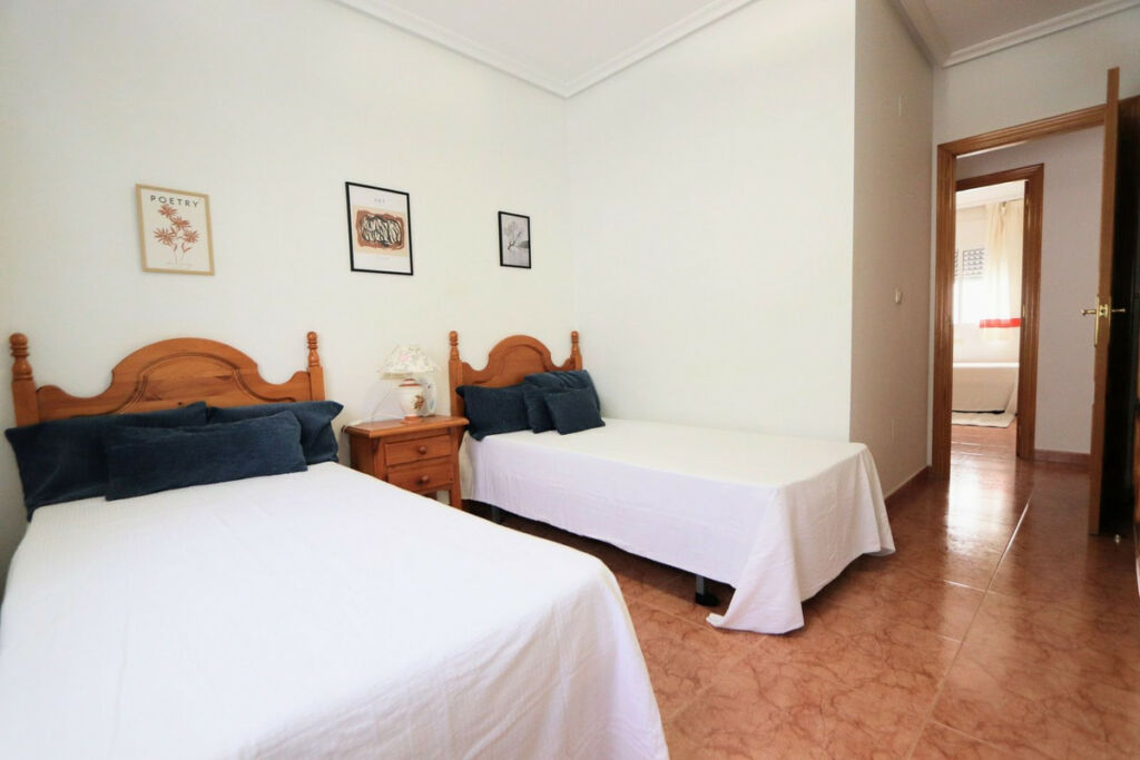 Townhouse Torre de la Horadada Alicante - image 13