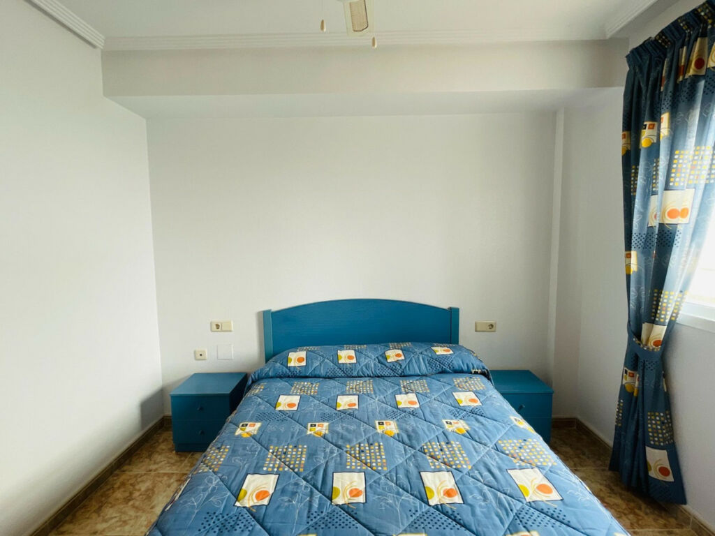 Middle Floor Apartment La Florida Alicante - image 13