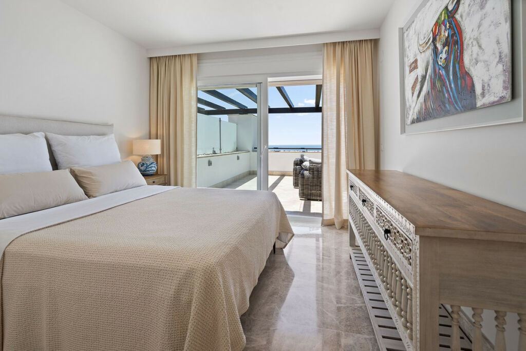 Middle Floor Apartment Marbella Málaga - image 13