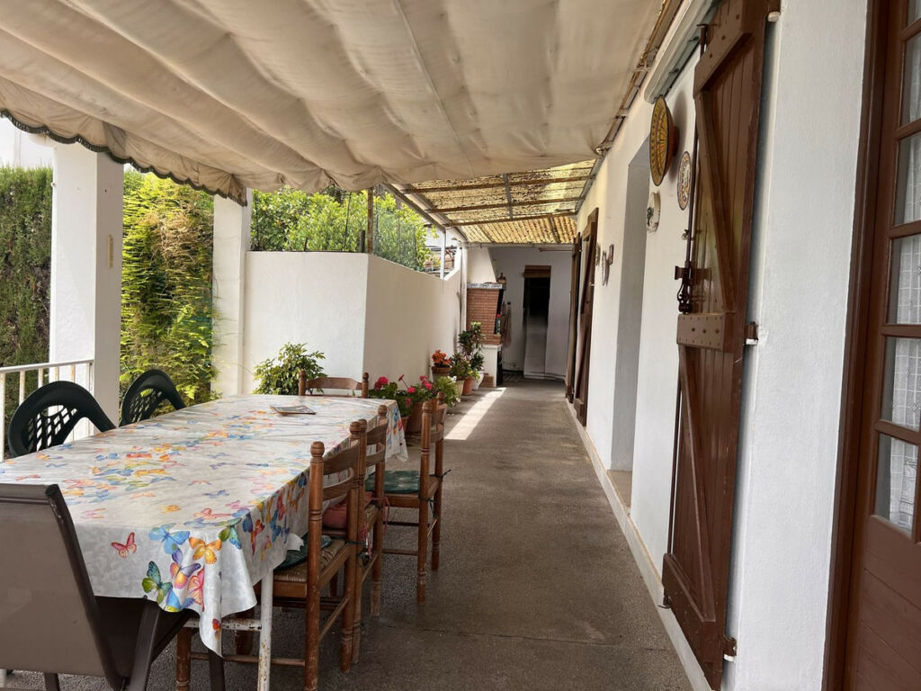 Detached Villa Selwo Málaga - image 13