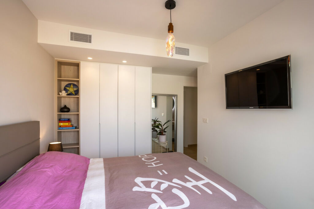Middle Floor Apartment Blue Lagoon Alicante - image 14