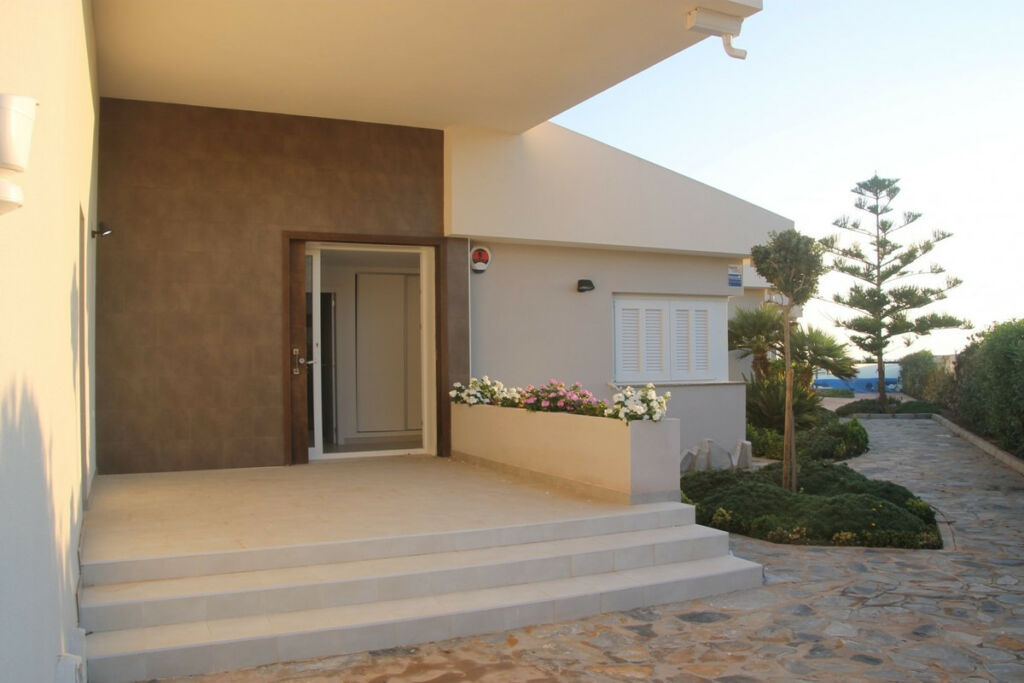 Detached Villa La Manga Del Mar Menor Murcia - image 15