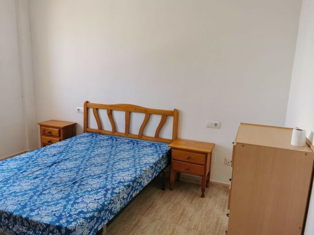 Middle Floor Apartment Aguas Nuevas Alicante - image 15
