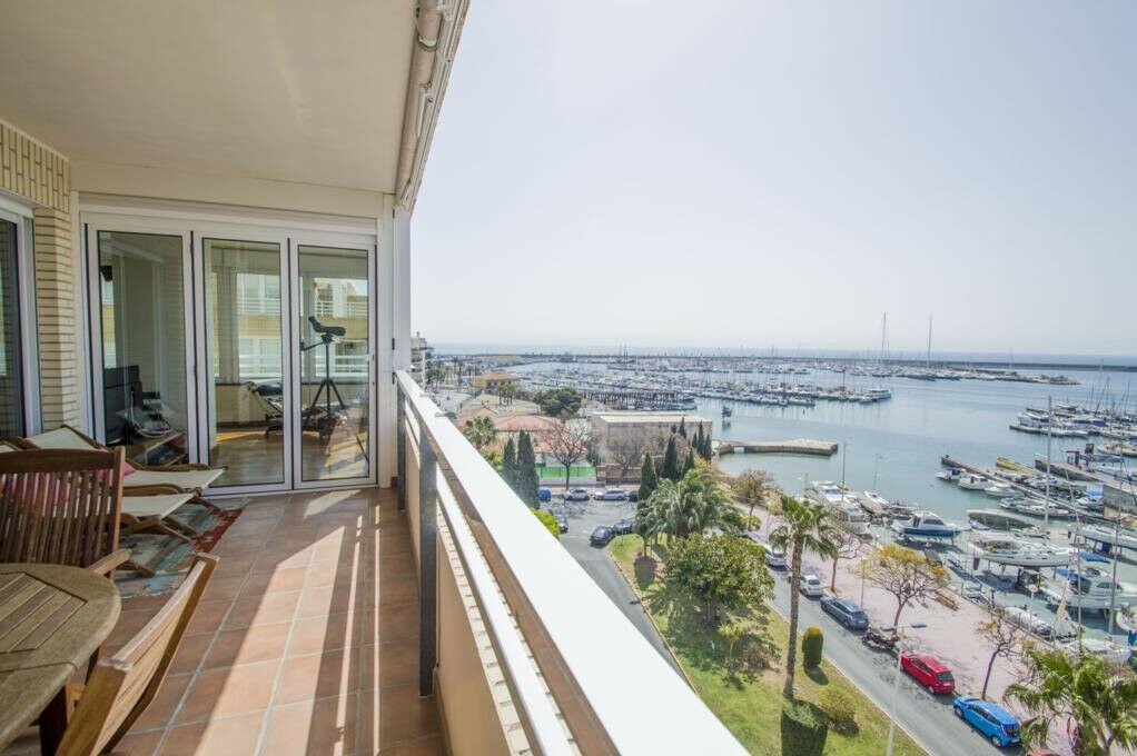 Middle Floor Apartment Torrevieja Alicante - image 15