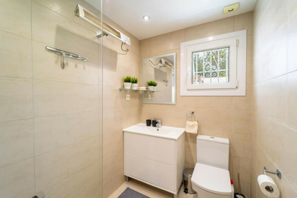 Detached Villa Marbesa Málaga - image 15