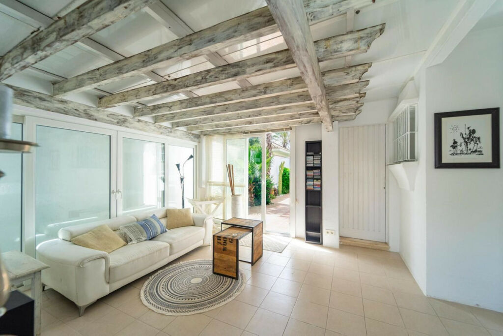 Detached Villa Marbesa Málaga - image 16