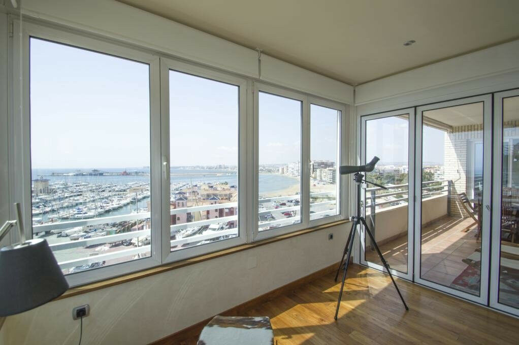 Middle Floor Apartment Torrevieja Alicante - image 16