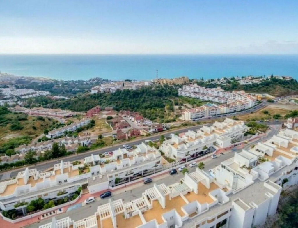 Penthouse Benalmadena Málaga - image 15