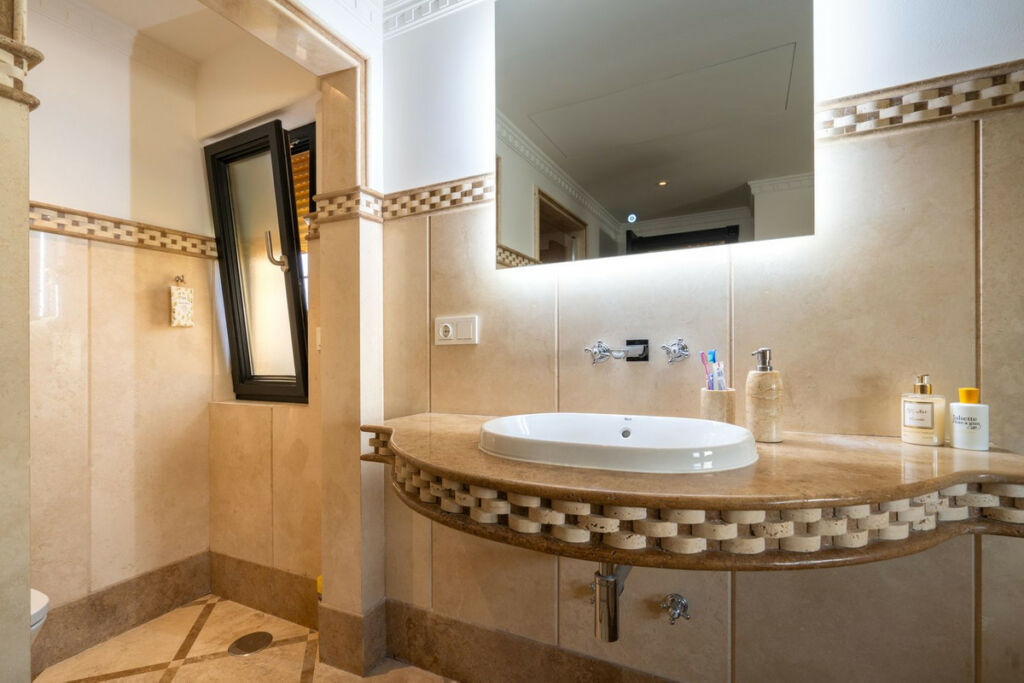Detached Villa La Cala de Mijas Málaga - image 17