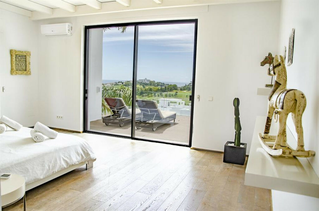 Detached Villa Atalaya Málaga - image 17