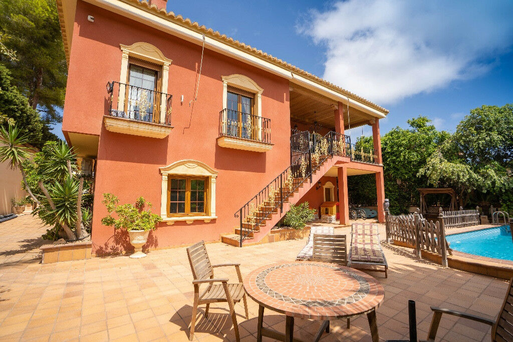 Detached Villa Campoamor Alicante - image 17