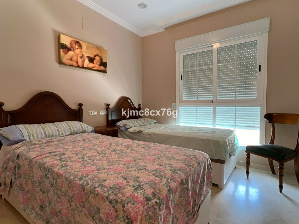 Middle Floor Apartment Marbella Málaga - image 18