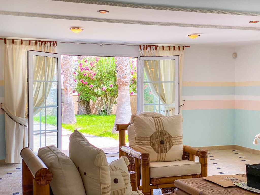 Detached Villa Villamartin Alicante - image 22