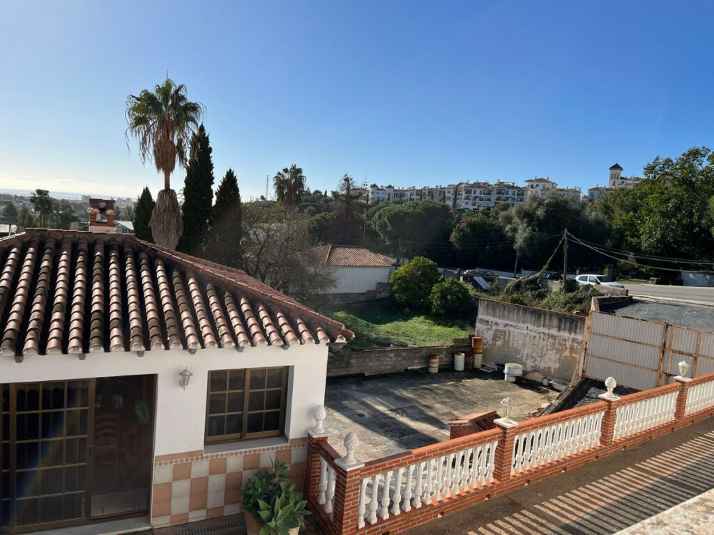 Detached Villa Mijas Málaga - image 16