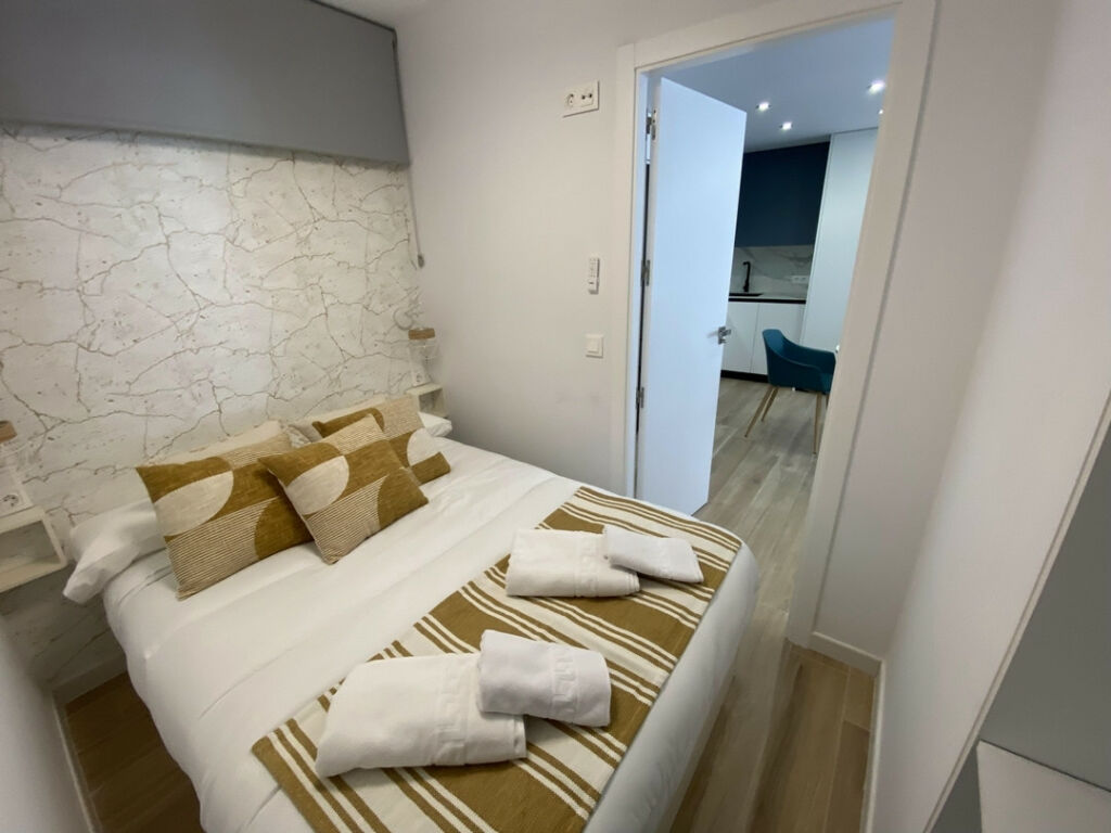 Middle Floor Apartment Fuengirola Málaga - image 18